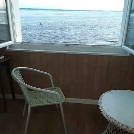 La Caravelle En Baie * Le Crotoy